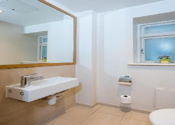 Park City Grand Plaza Kensington Hotel