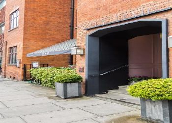 Levin Hotel