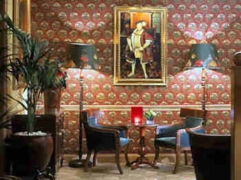Palace Lounge