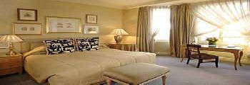 Landmark Hotel - Superior Bedroom