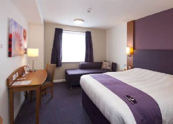 Premier Inn Luton Airport