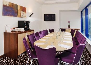 Holiday Inn Express Golders Green North