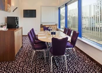 Holiday Inn Express Golders Green North
