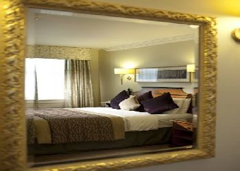 Hendon Hall Hotel