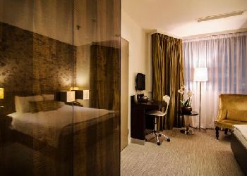 Hide Hotel Hendon