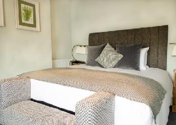 Tulse Hill Hotel