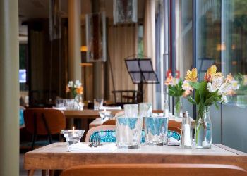 Bermondsey Square Hotel