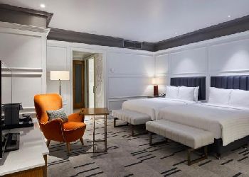 Marriott County Hall Hotel