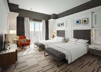 Marriott County Hall Hotel