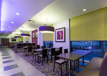 Holiday Inn Express Harlow