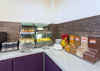 Holiday Inn Express Harlow