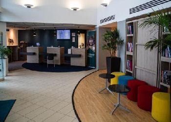 Holiday Inn Express Stansted Airport