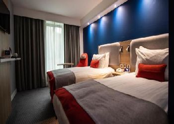 Holiday Inn Express Stansted Airport