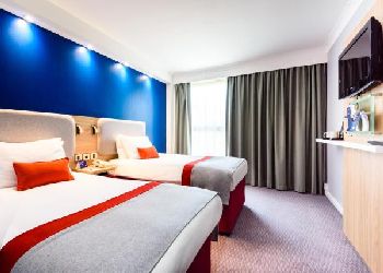 Holiday Inn Express Stansted Airport