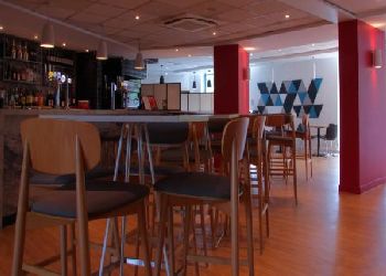 Holiday Inn Express Stansted Airport