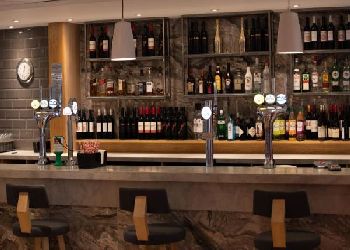 Holiday Inn Express Stansted Airport