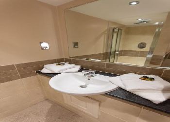 Great Hallingbury Manor Hotel