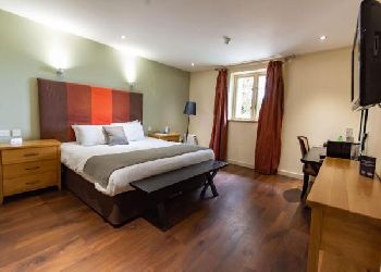Great Hallingbury Manor Hotel