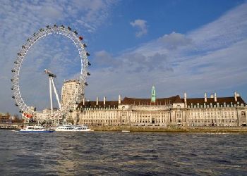 Holiday Inn Express Vauxhall Nine Elms