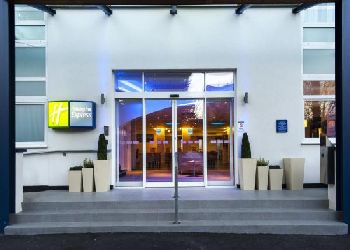 Holiday Inn Express Vauxhall Nine Elms