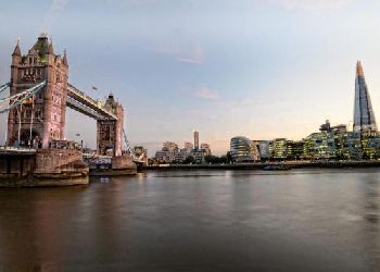 Holiday Inn Express Vauxhall Nine Elms