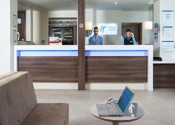 Holiday Inn Express Vauxhall Nine Elms