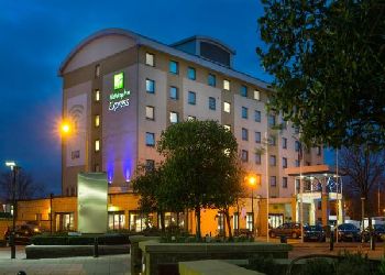 Holiday Inn Express Wandsworth