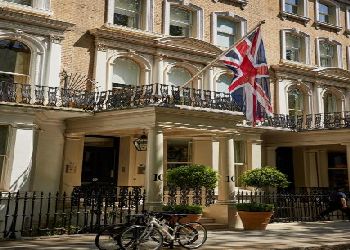 Knightsbridge Hotel 
