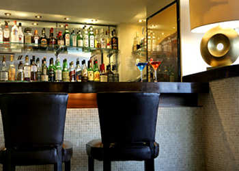 bar