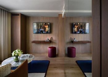 The Hari London