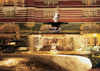 St James Court, A Taj Hotel