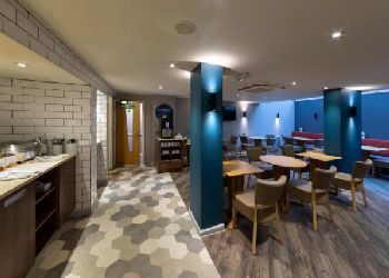 Holiday Inn Express Victoria