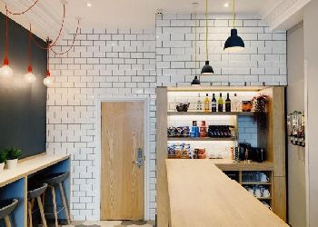 Holiday Inn Express Victoria