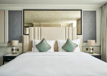 Royal Horseguards Hotel
