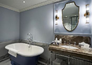 Royal Horseguards Hotel