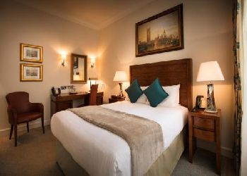 Royal Horseguards Hotel