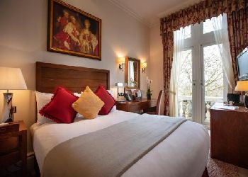 Royal Horseguards Hotel