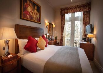 Royal Horseguards Hotel
