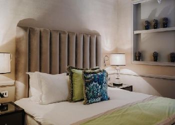 St James Hotel And Club Mayfair
