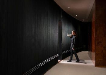 Halkin Hotel