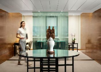 Halkin Hotel