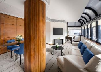 Halkin Hotel