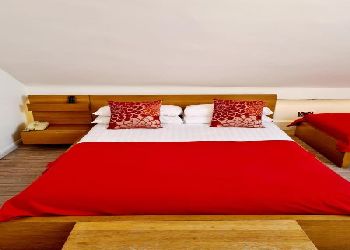 Rushmore Hotel