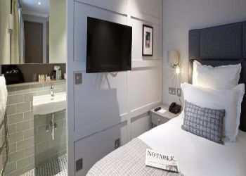 54 Queens Gate Hotel