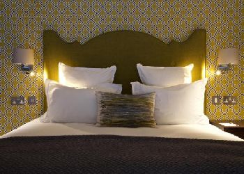 54 Queens Gate Hotel