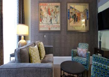 54 Queens Gate Hotel