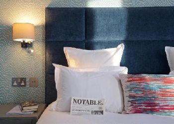 54 Queens Gate Hotel