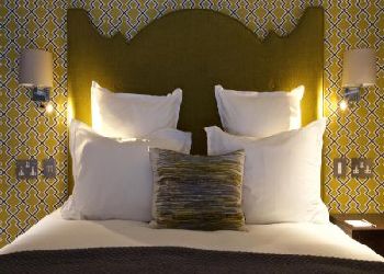 54 Queens Gate Hotel