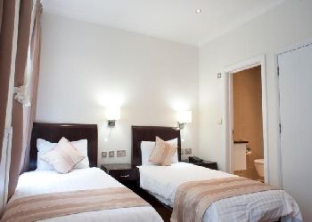 Villa Kensington Hotel