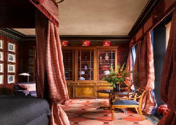 Blakes Hotel